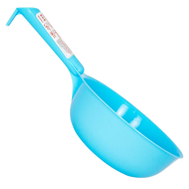 Red Gorilla Feed Scoop