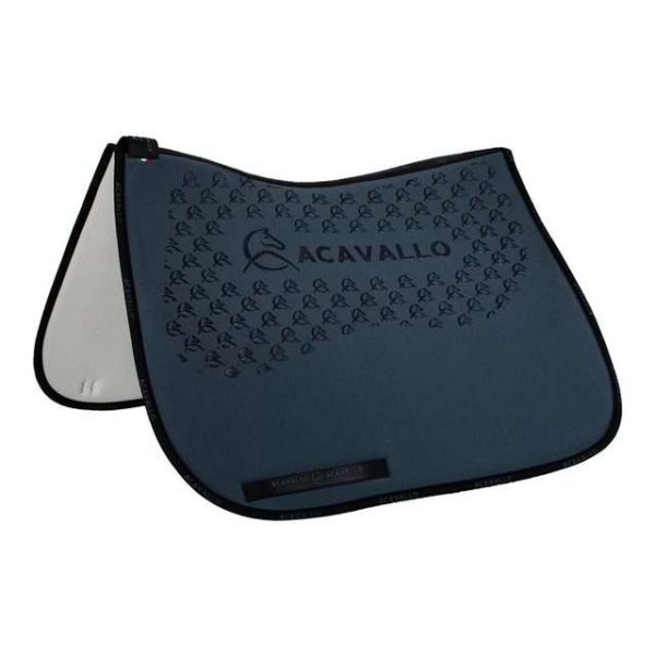 Dressage saddle pads – stylish and comfortable design for optimal performance