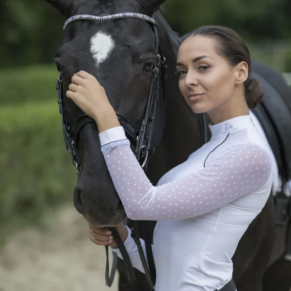 Equestrian long sleeve shirt for women, ideal for training and competitions